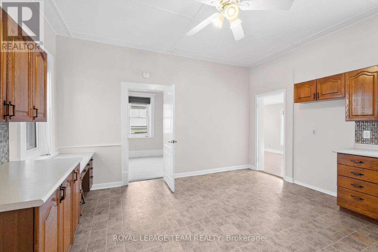 5584 Manotick Main Street, Ottawa, Ontario  K4M 1A4 - Photo 15 - X12634798