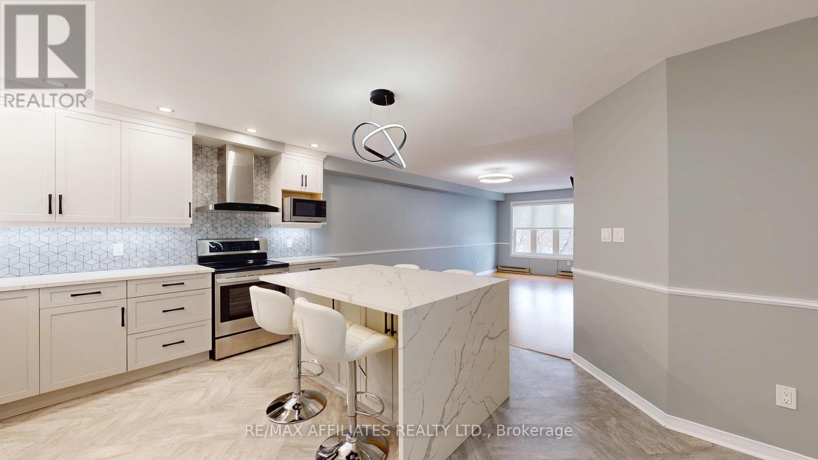 403 - 21 Liston Avenue, Brockville, Ontario K6V 7B3 - Photo 6 - X12634820