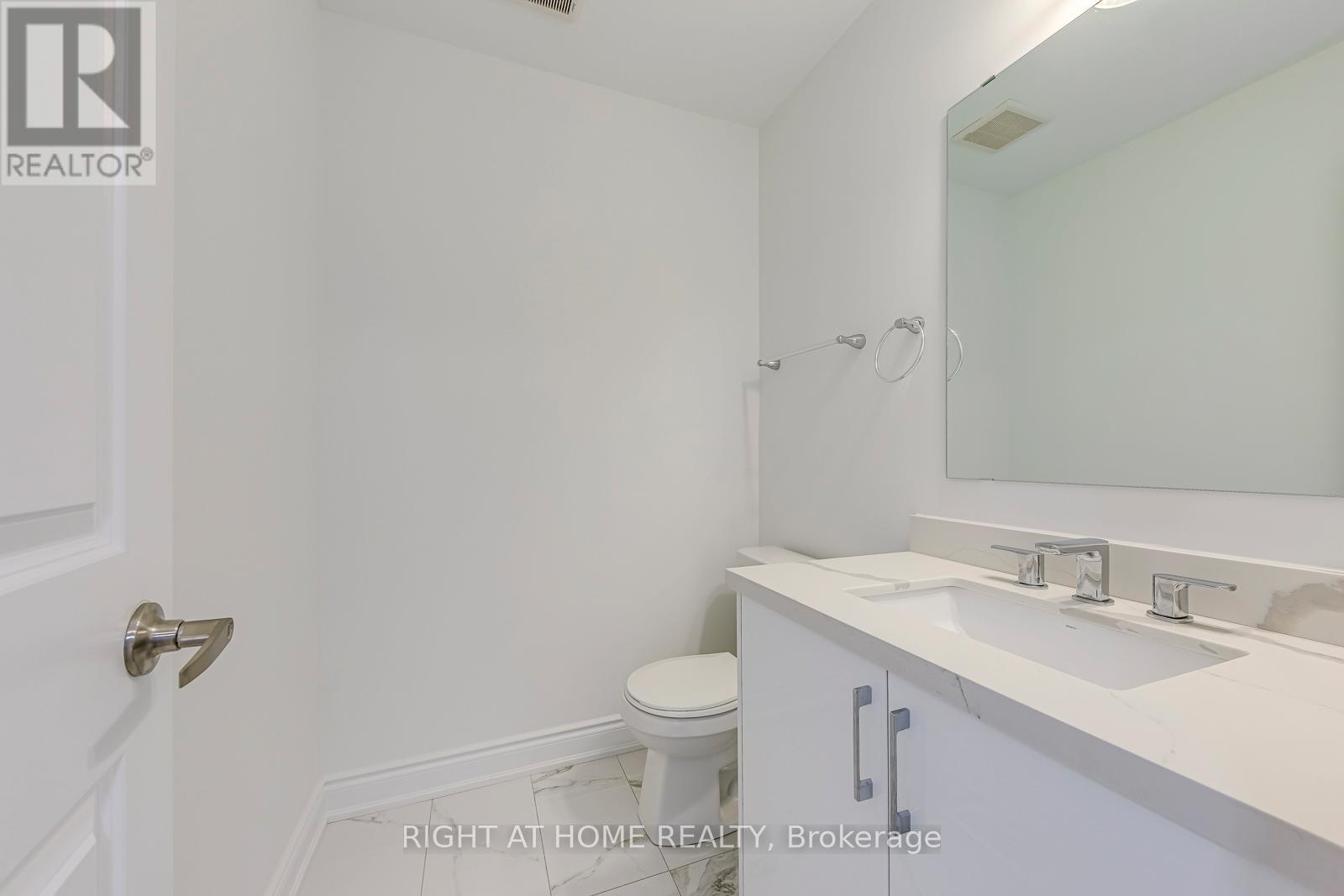 2581 Islington Avenue, Toronto, Ontario  M9V 4A2 - Photo 20 - W12581464