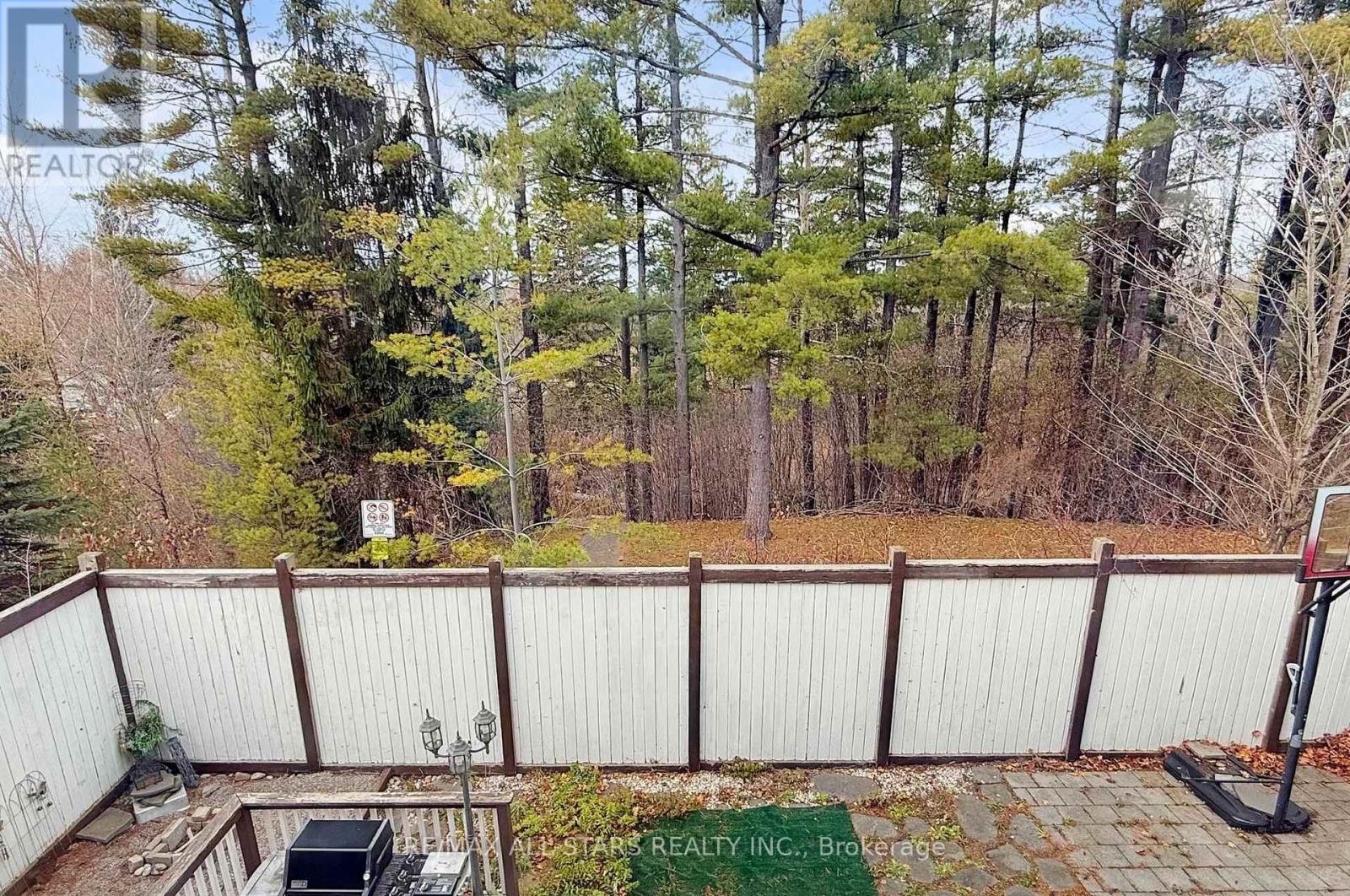 2 Yorkton Boulevard, Markham, Ontario  L6C 0J9 - Photo 40 - N12581078