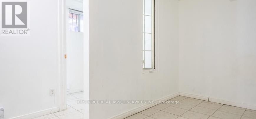 5 - 693 Euclid Avenue, Toronto, Ontario  M6G 2T8 - Photo 5 - C12634728