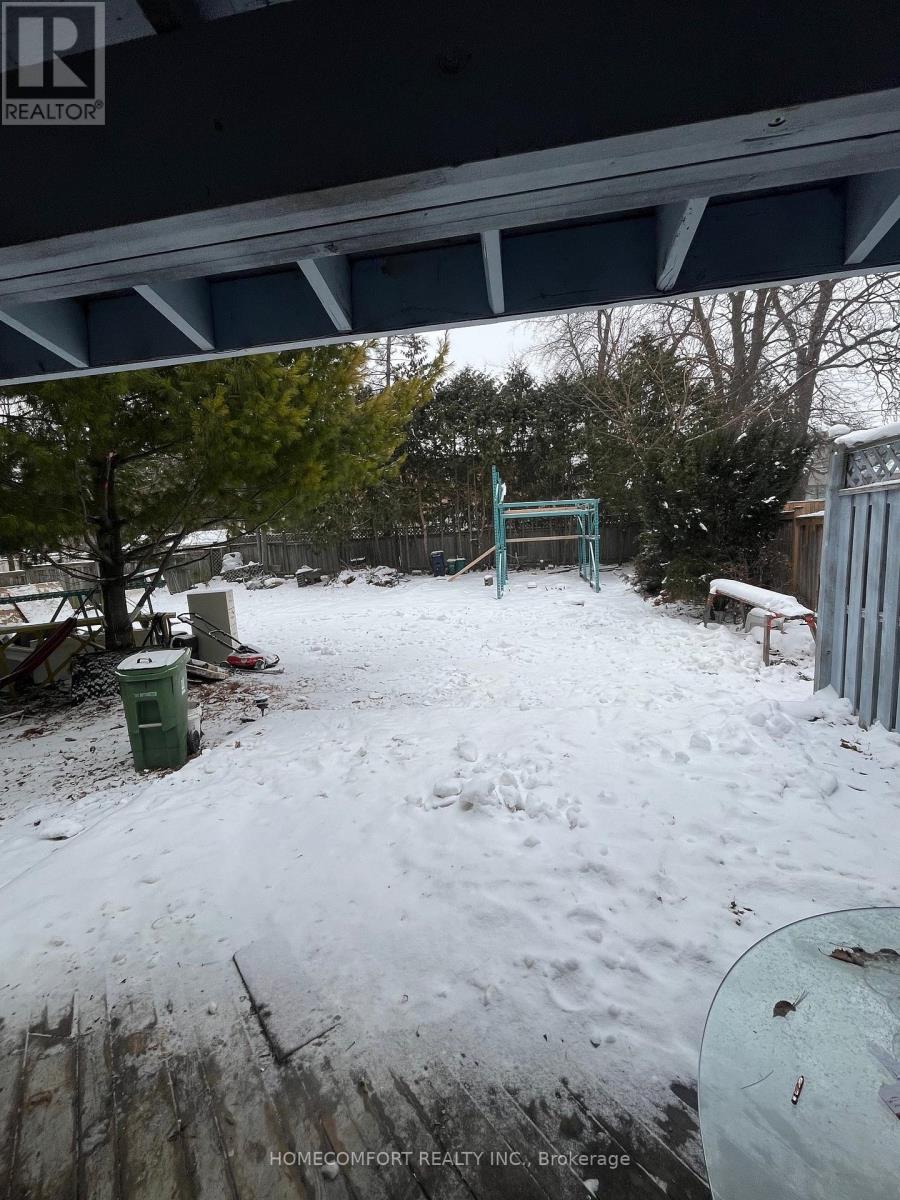 208 Hollywood Avenue, Toronto, Ontario M2N 3K6 - Photo 3 - C12634780