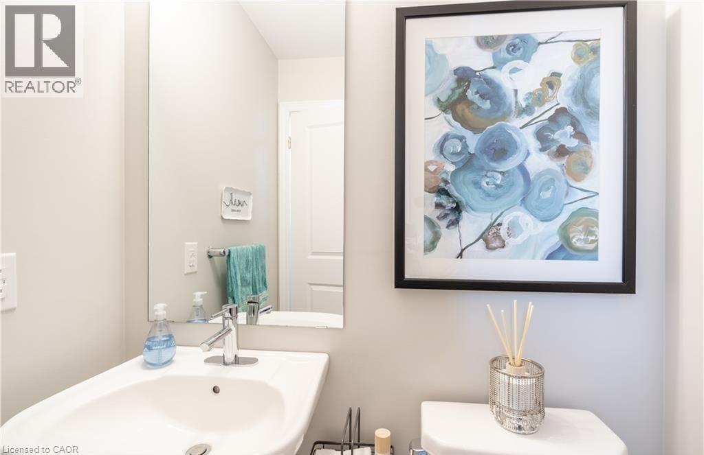 15 Pierre Trudeau Lane, Grimsby, Ontario  L3M 0H4 - Photo 13 - 40794018