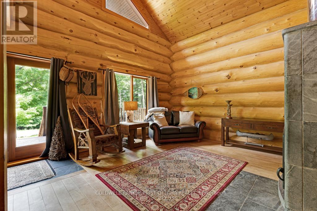 540 Ski Hill Road, Mississippi Mills, Ontario  K0A 2X0 - Photo 13 - X12489644