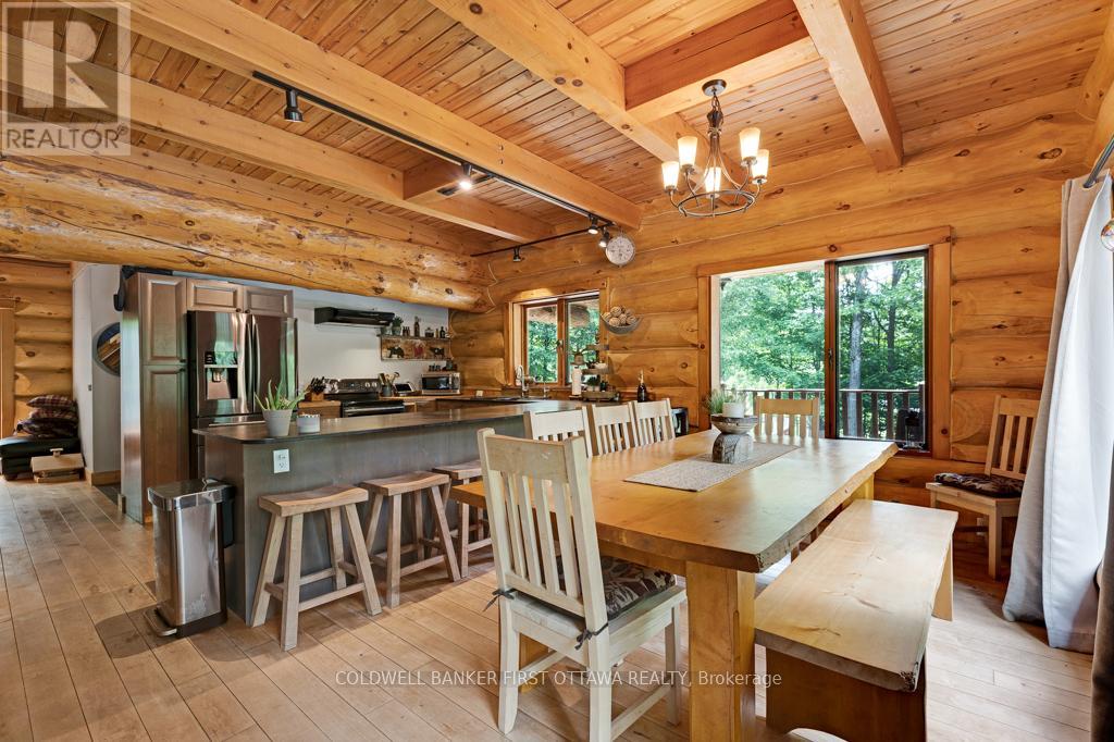 540 Ski Hill Road, Mississippi Mills, Ontario  K0A 2X0 - Photo 16 - X12489644