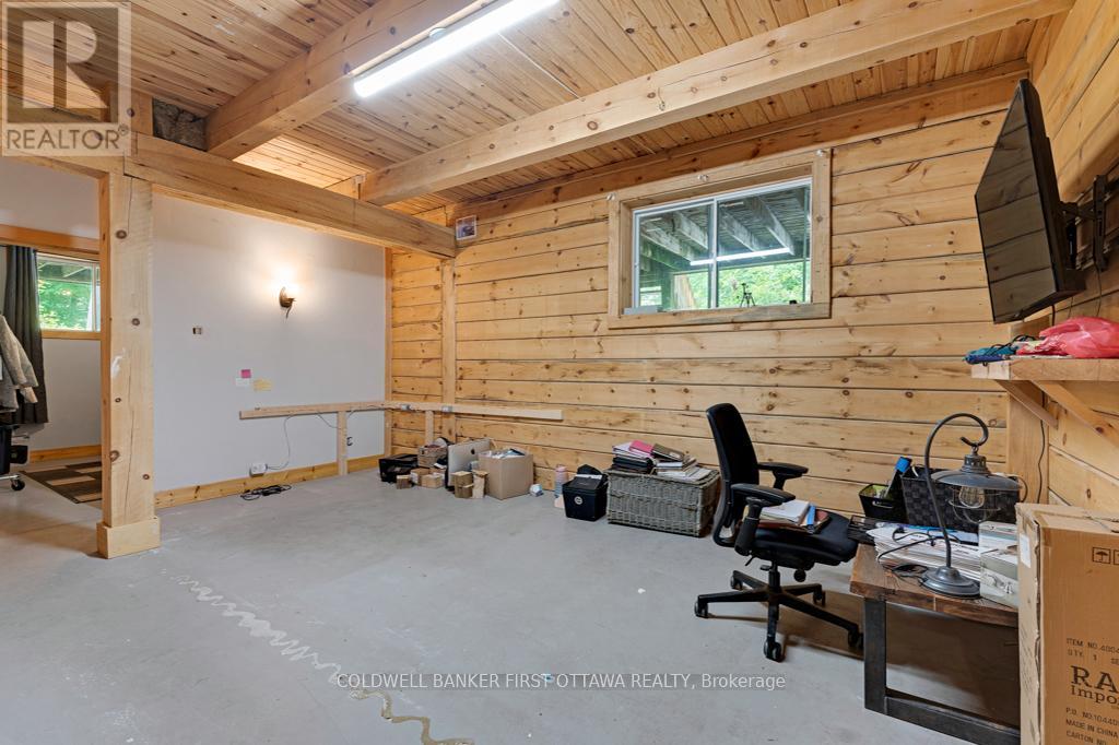 540 Ski Hill Road, Mississippi Mills, Ontario  K0A 2X0 - Photo 31 - X12489644