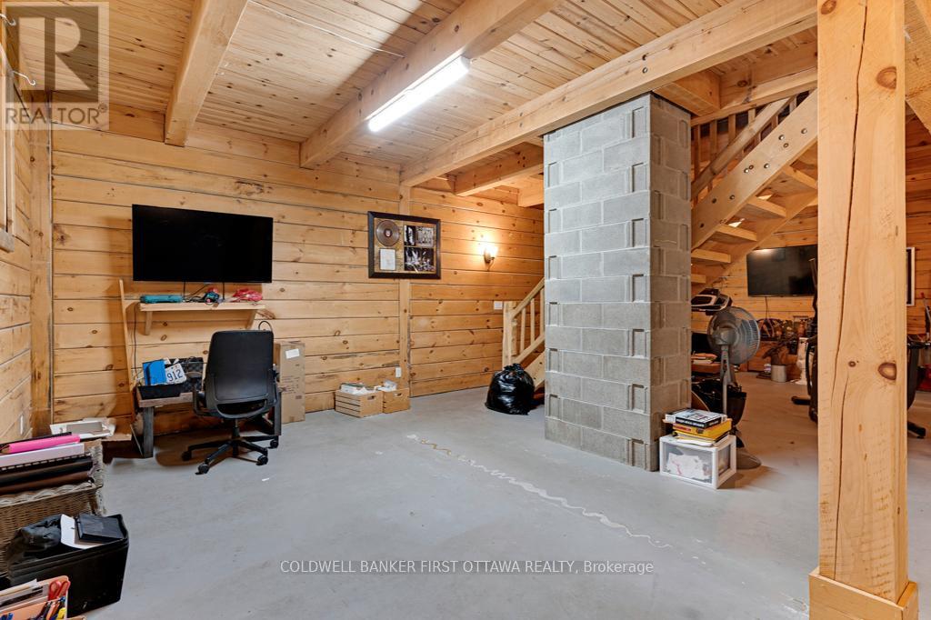 540 Ski Hill Road, Mississippi Mills, Ontario  K0A 2X0 - Photo 30 - X12489644