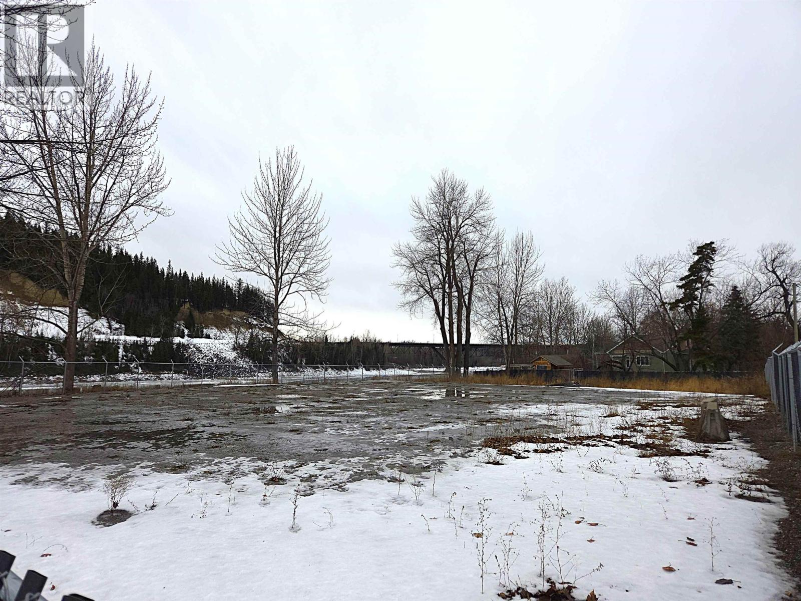 2707 Queensway Street, Prince George, British Columbia  V2L 4M3 - Photo 10 - C8074511