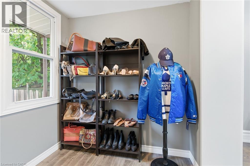 92 Huxley Avenue S, Hamilton, Ontario L8K 2P8 - Photo 16 - 40785159