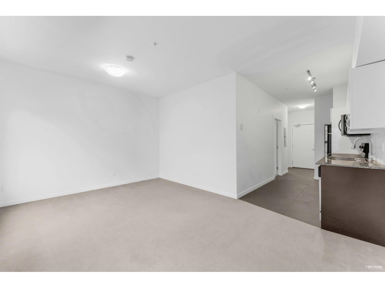 303 13728 108 Avenue, Surrey, British Columbia  V3T 0G2 - Photo 6 - R3071135