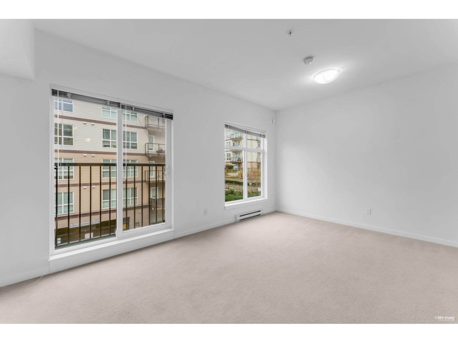 303 13728 108 Avenue, Surrey, British Columbia  V3T 0G2 - Photo 3 - R3071135