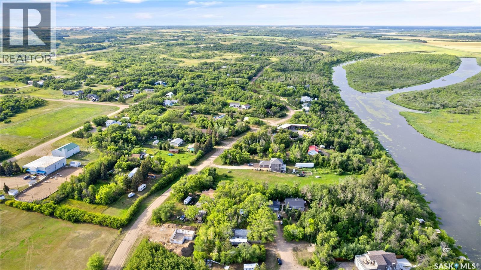 11 & 12 Rose Crescent, Pike Lake Provincial Park, Saskatchewan S7K 1N2 - Photo 3 - SK021992