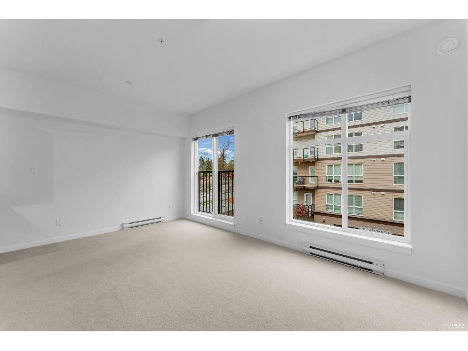 303 13728 108 Avenue, Surrey, British Columbia  V3T 0G2 - Photo 4 - R3071135