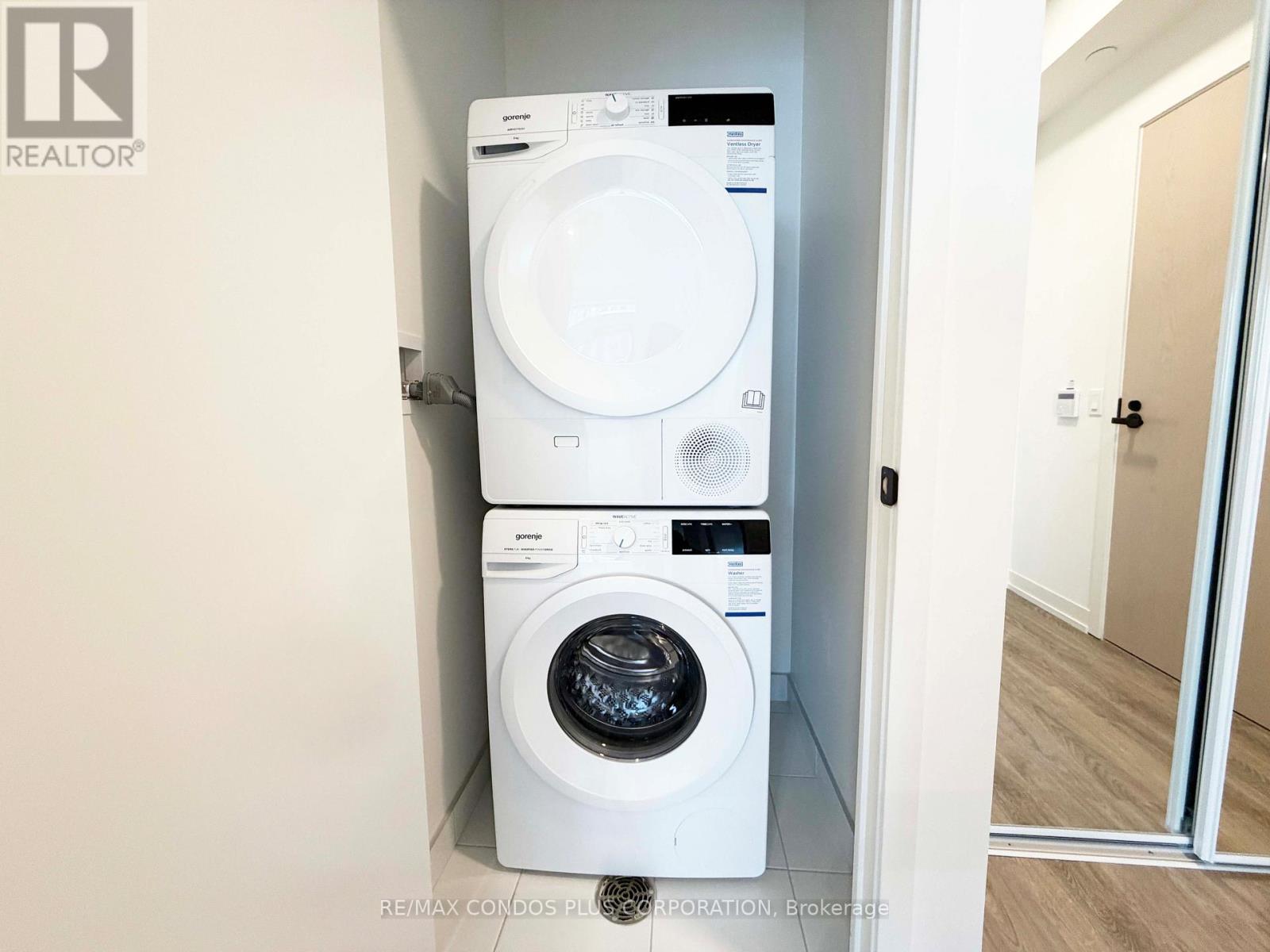 815 - 8 Interchange Way, Vaughan, Ontario  L4K 0R2 - Photo 11 - N12634772