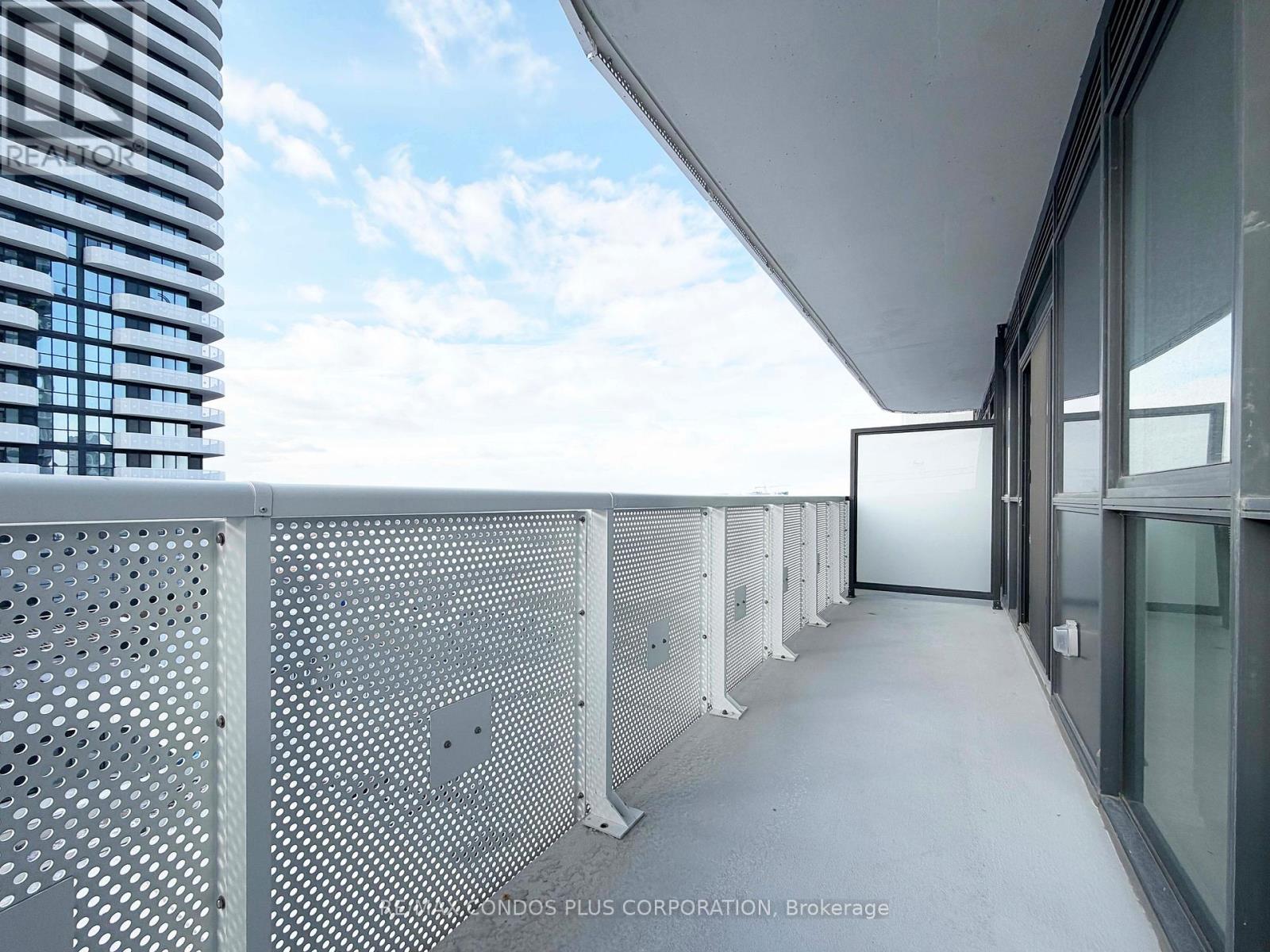 815 - 8 Interchange Way, Vaughan, Ontario  L4K 0R2 - Photo 15 - N12634772