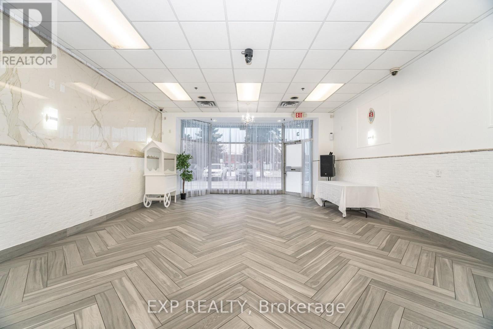 #3 - 3232 Steeles Avenue W, Vaughan, Ontario  L4K 4C8 - Photo 11 - N12634794