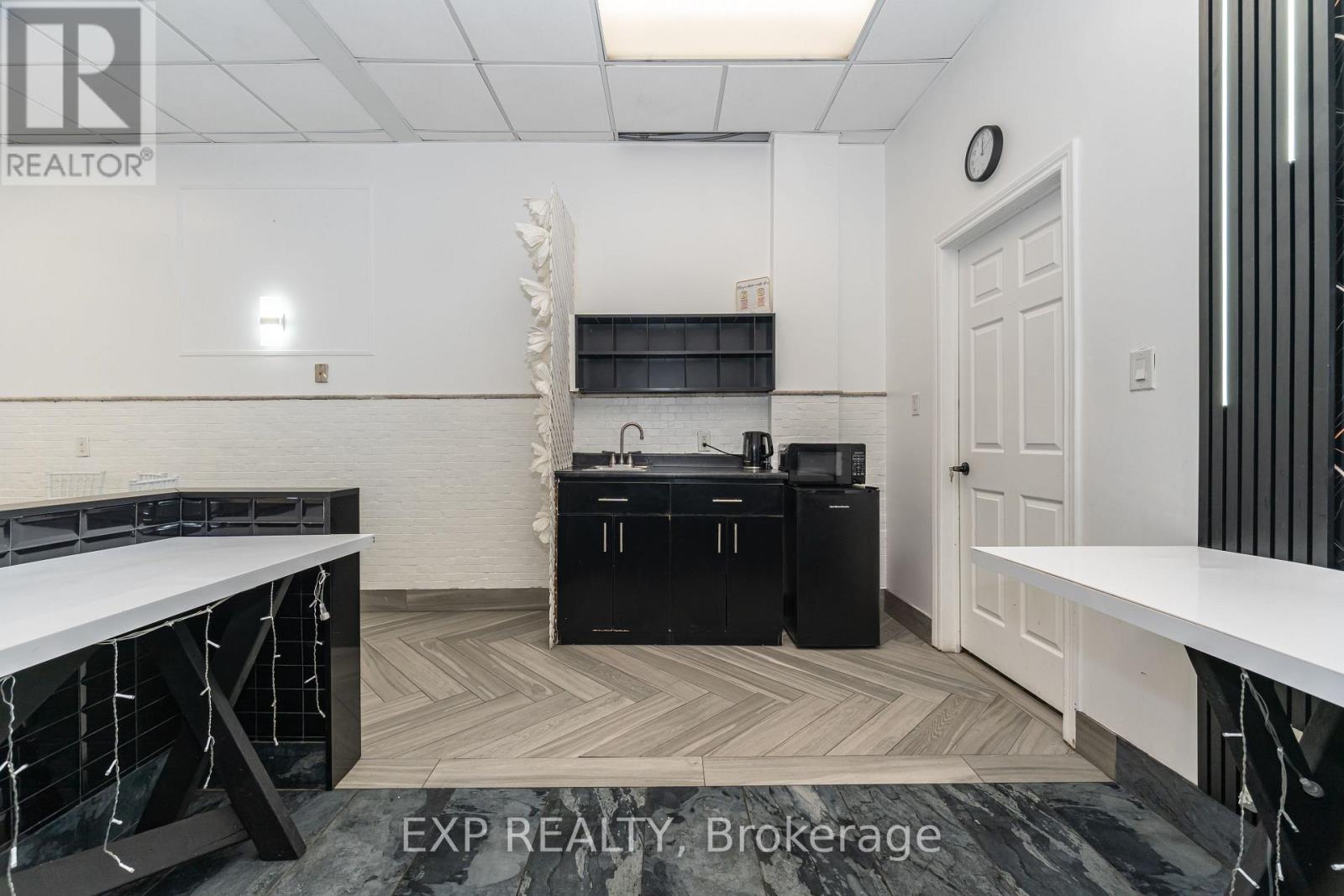 #3 - 3232 Steeles Avenue W, Vaughan, Ontario  L4K 4C8 - Photo 20 - N12634794