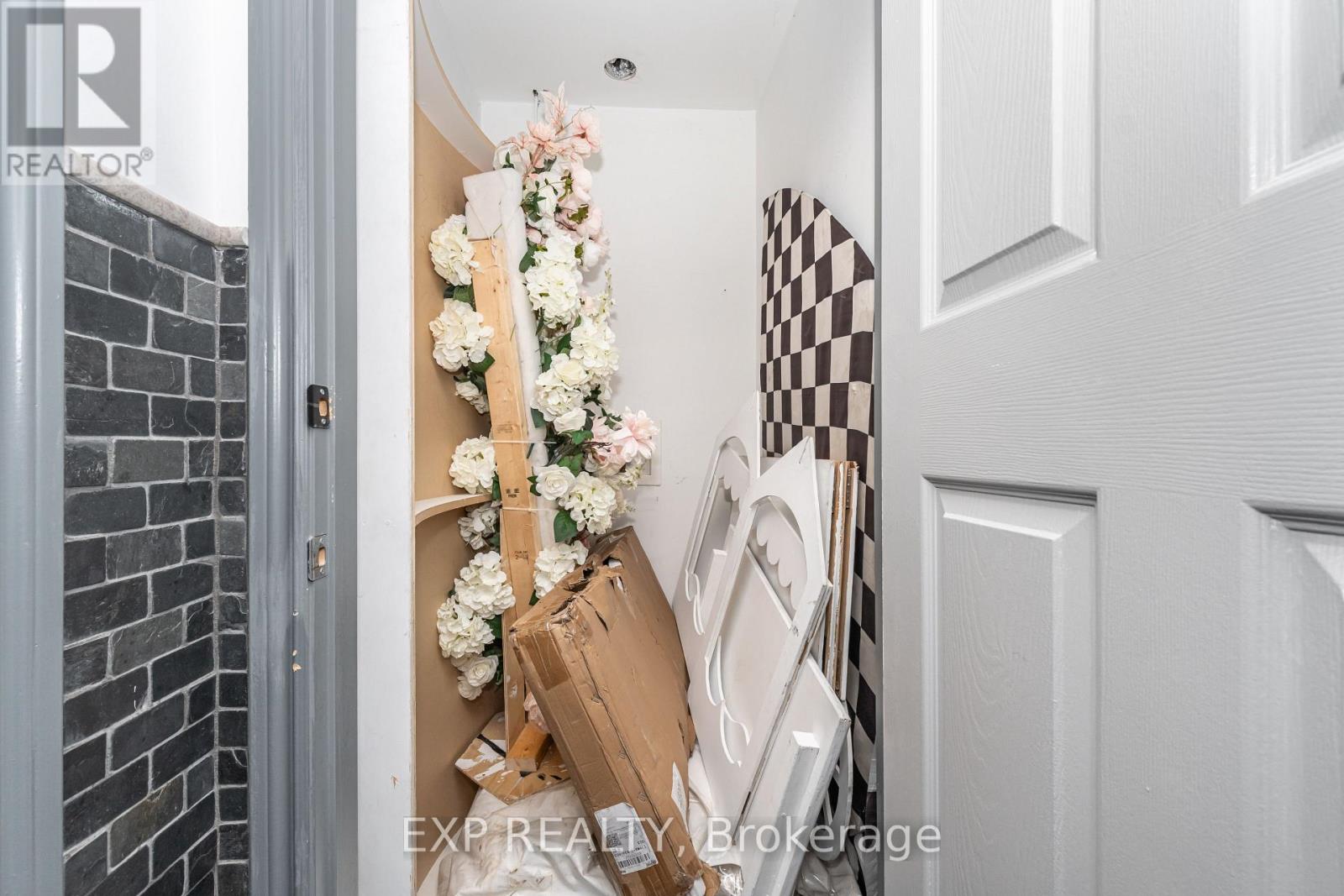 #3 - 3232 Steeles Avenue W, Vaughan, Ontario  L4K 4C8 - Photo 33 - N12634794