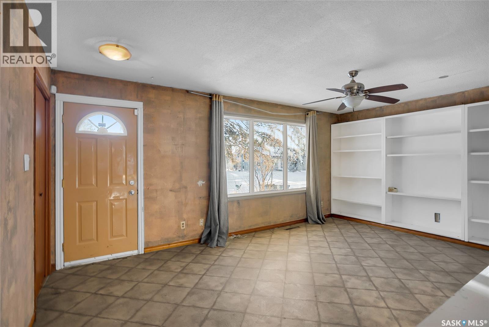 327 1st Avenue E, Blaine Lake, Saskatchewan  S0J 0J0 - Photo 6 - SK025637