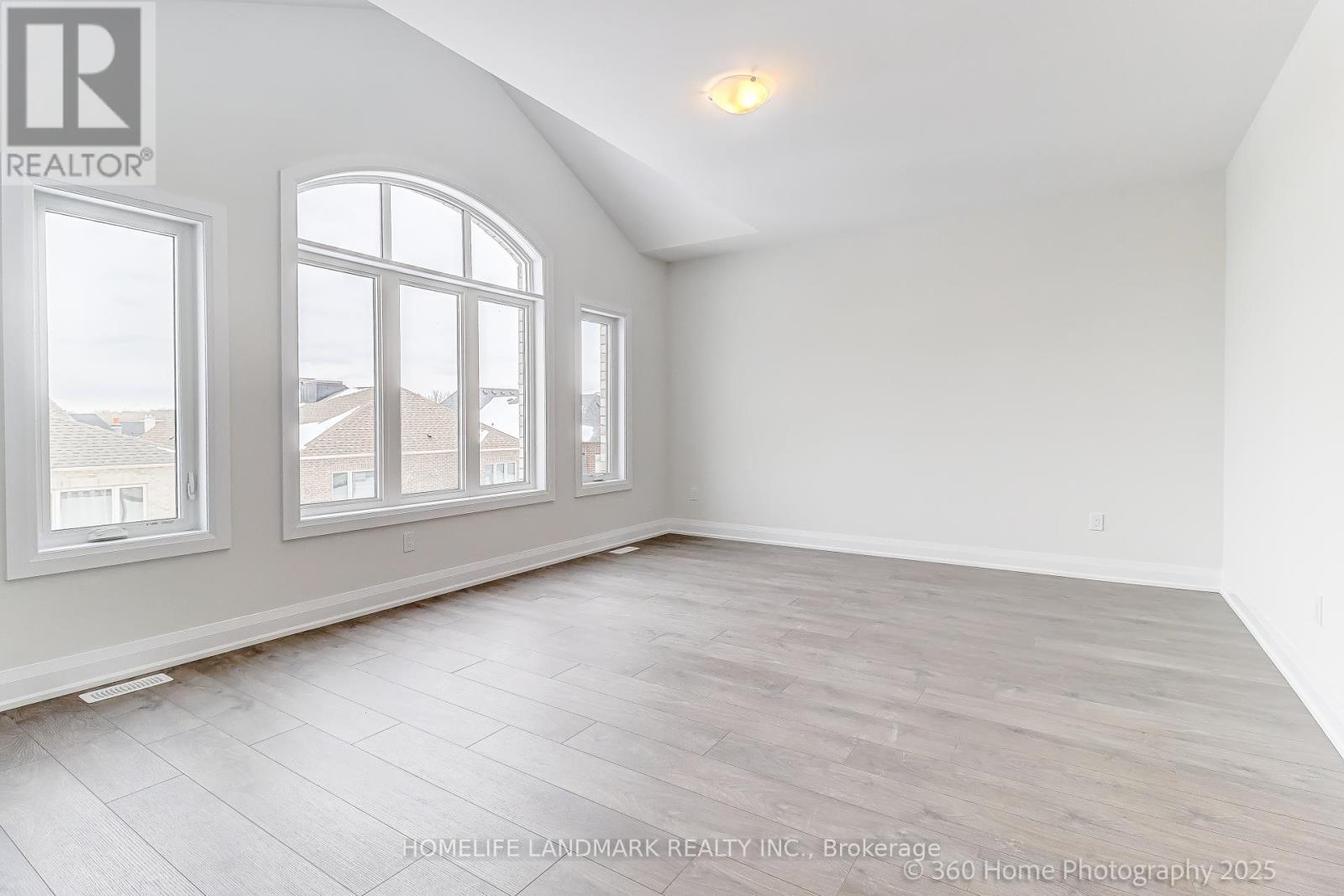 241 Seguin Street, Richmond Hill, Ontario  L4E 2Y5 - Photo 14 - N12634796