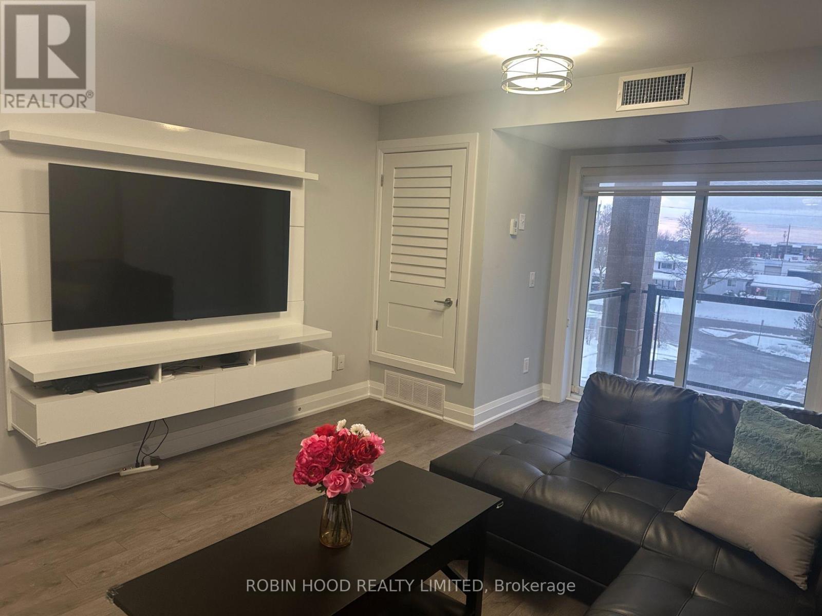 315 - 481 Rupert Avenue, Whitchurch-Stouffville, Ontario  L4A 1Y7 - Photo 3 - N12634808