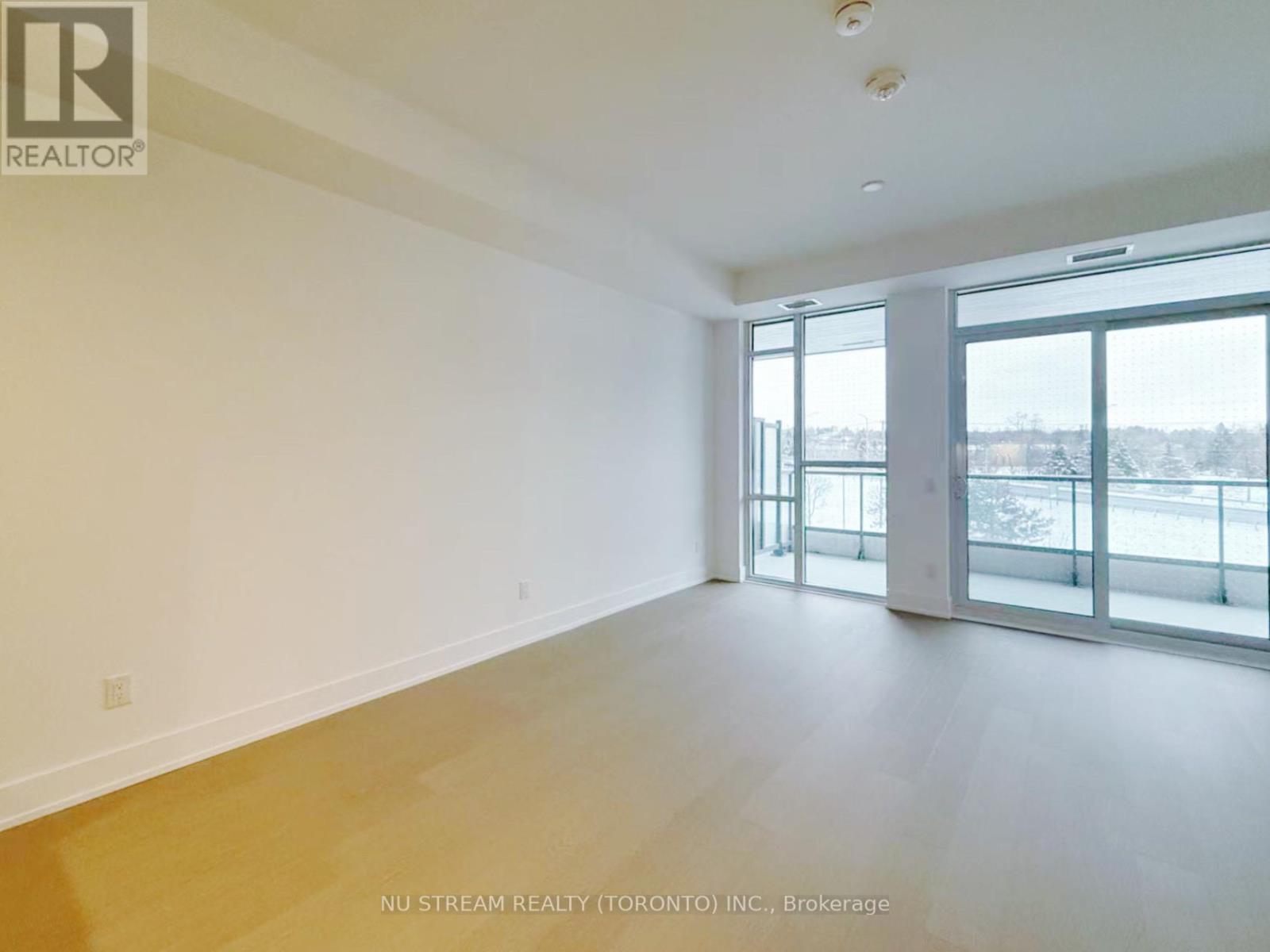 423 - 399 Royal Orchard Boulevard, Markham, Ontario  L3T 0H3 - Photo 10 - N12634810