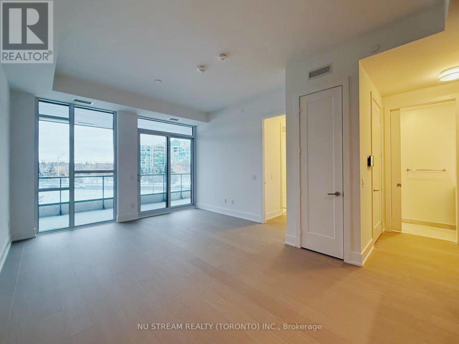 423 - 399 Royal Orchard Boulevard, Markham, Ontario  L3T 0H3 - Photo 7 - N12634810