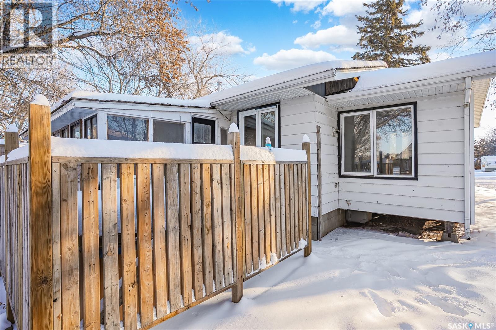 327 1st Avenue E, Blaine Lake, Saskatchewan  S0J 0J0 - Photo 31 - SK025637