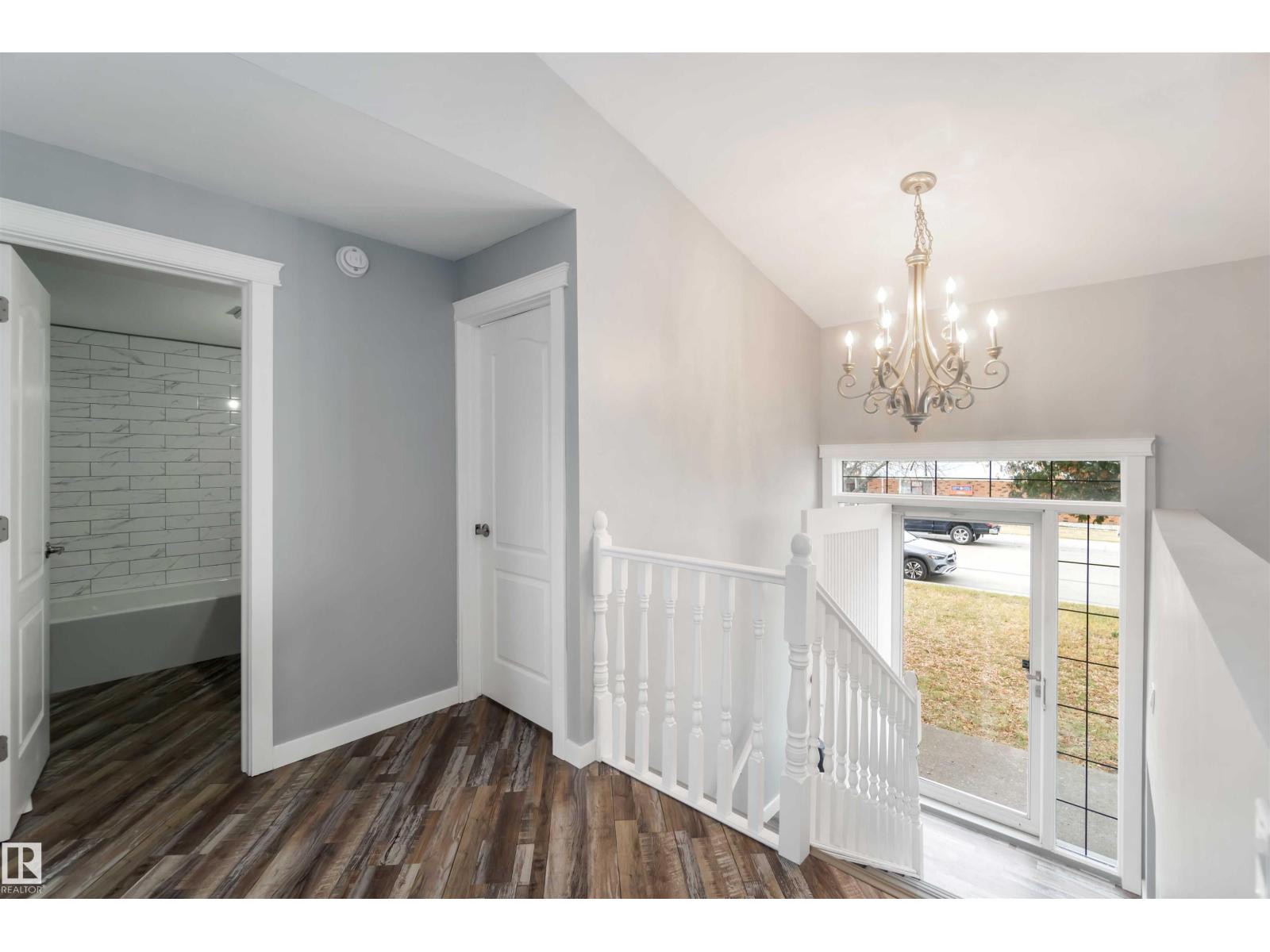 5039 49 St, Gibbons, Alberta  T0A 1N0 - Photo 5 - E4463529