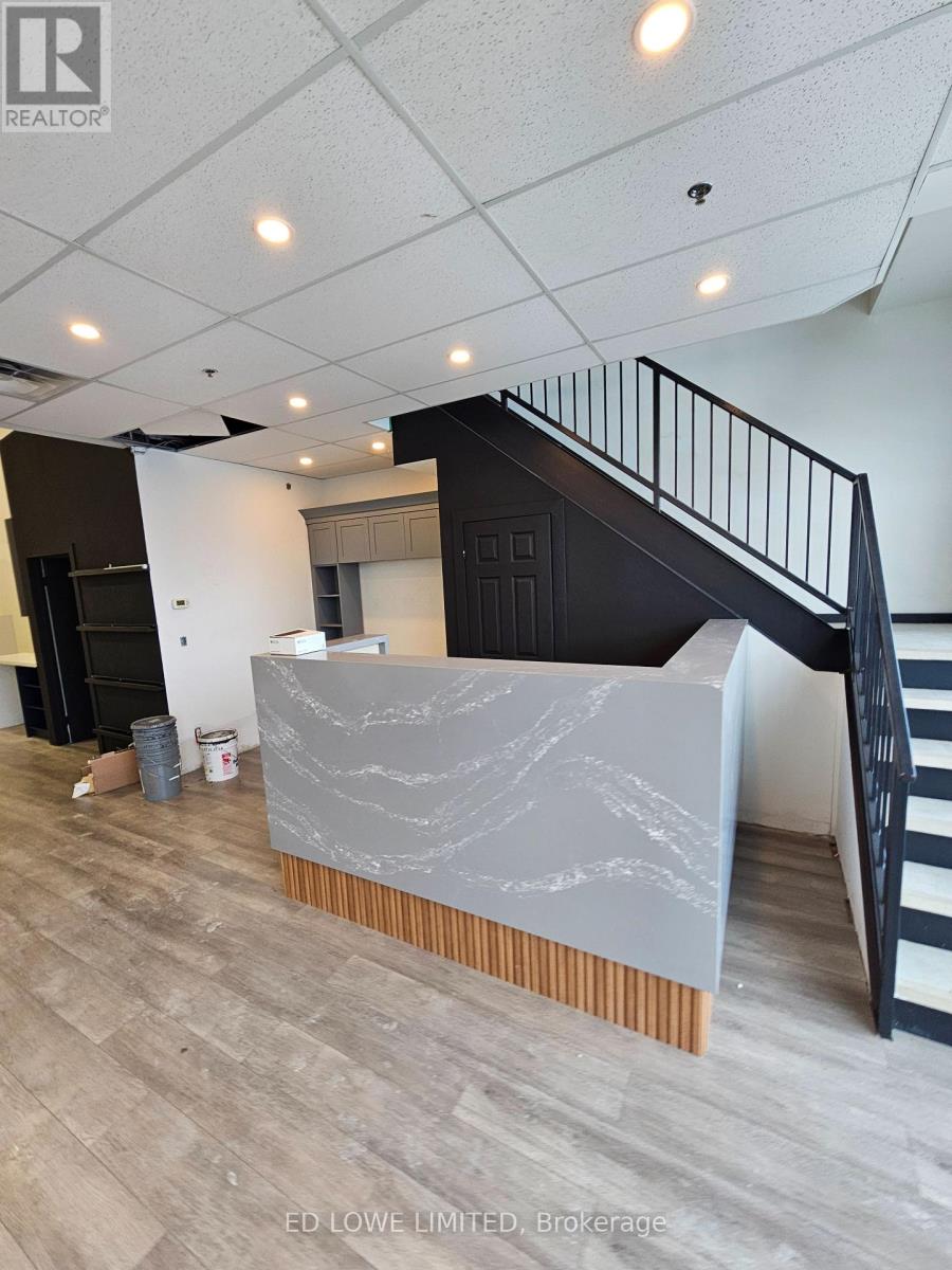 M - 570 Bryne Drive, Barrie, Ontario  L4N 9P6 - Photo 3 - S12634700