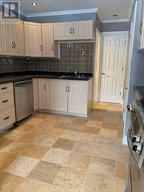 1, 2, 3 - 32 Grove Street W, Barrie, Ontario  L4N 1M7 - Photo 9 - S12359799