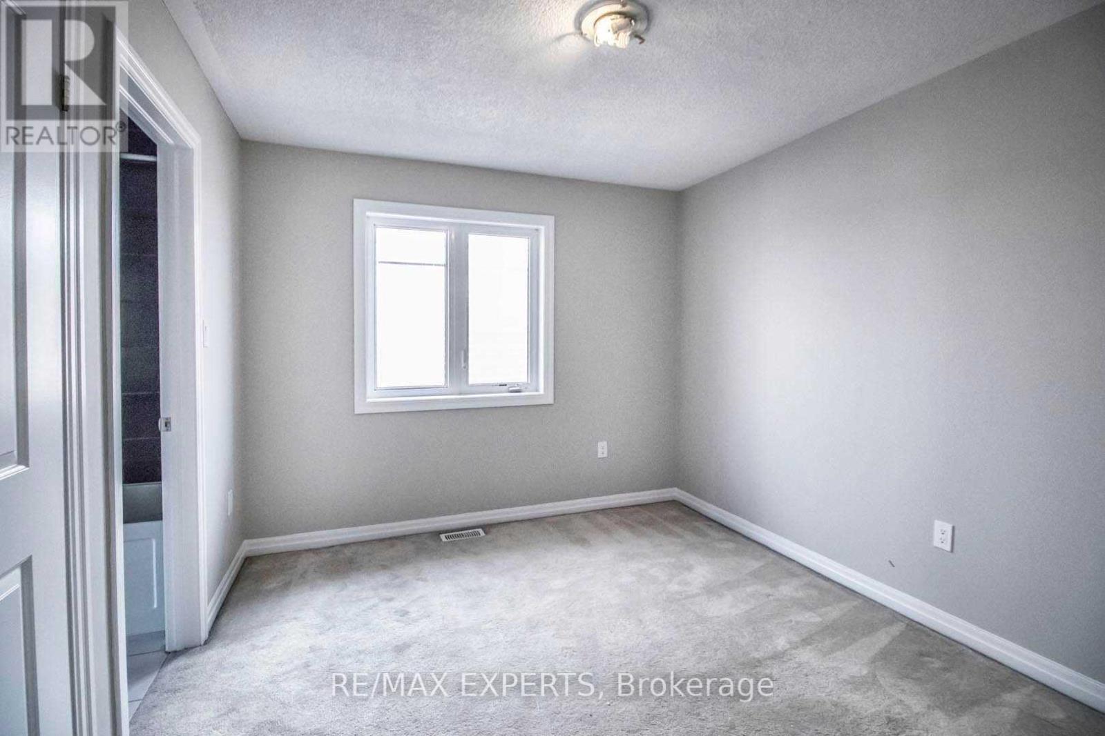 Upper - 15 Giltspur Road, Brampton, Ontario  L7A 0Y9 - Photo 15 - W12634724