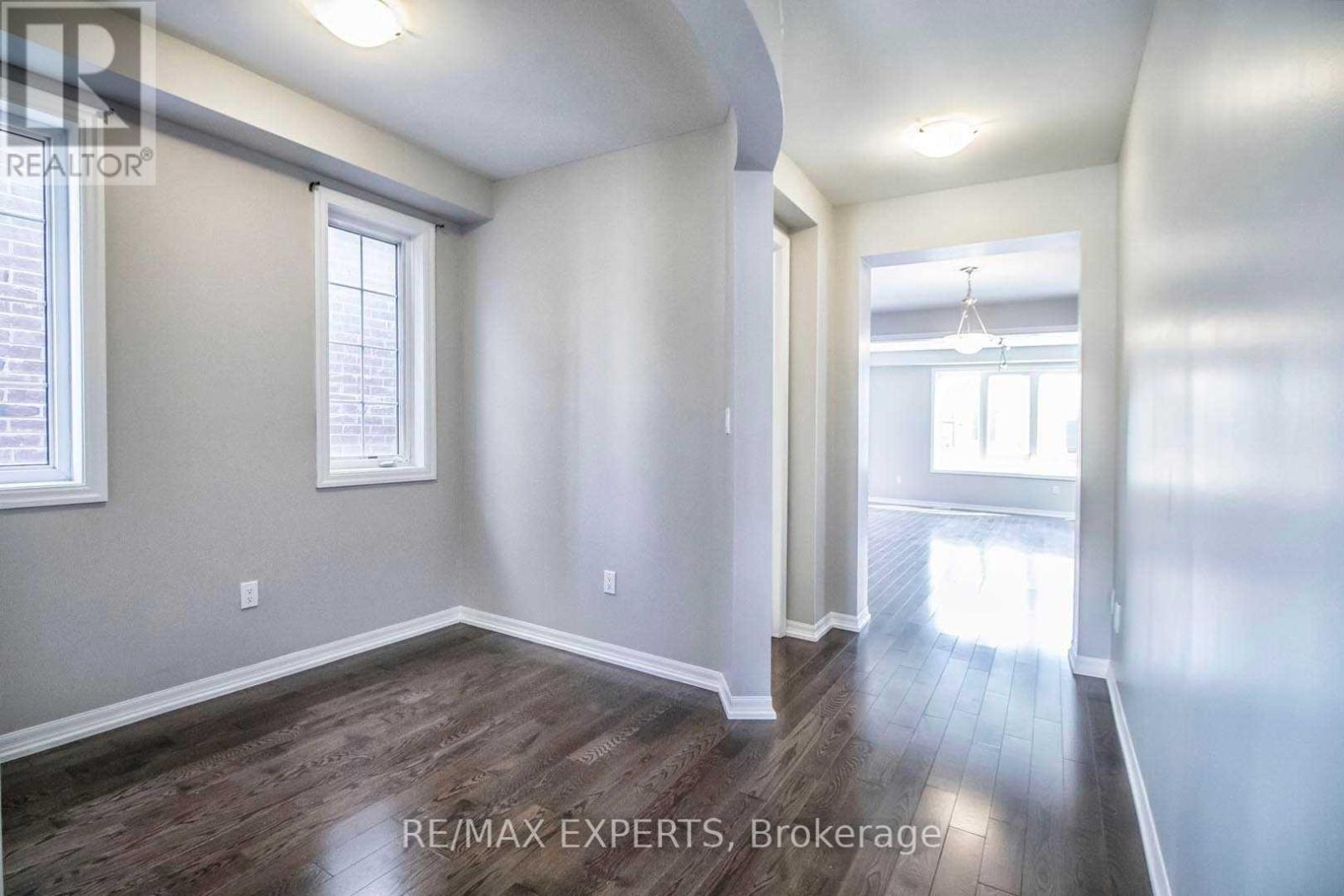 Upper - 15 Giltspur Road, Brampton, Ontario  L7A 0Y9 - Photo 2 - W12634724