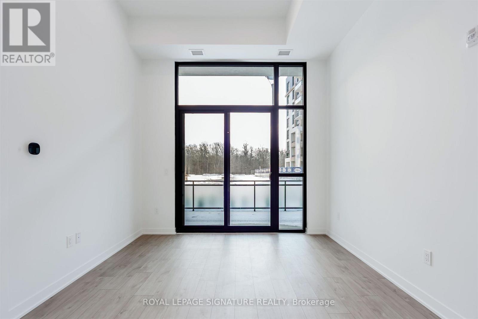 105 - 720 Whitlock Avenue, Milton, Ontario  L9E 2B5 - Photo 10 - W12634734