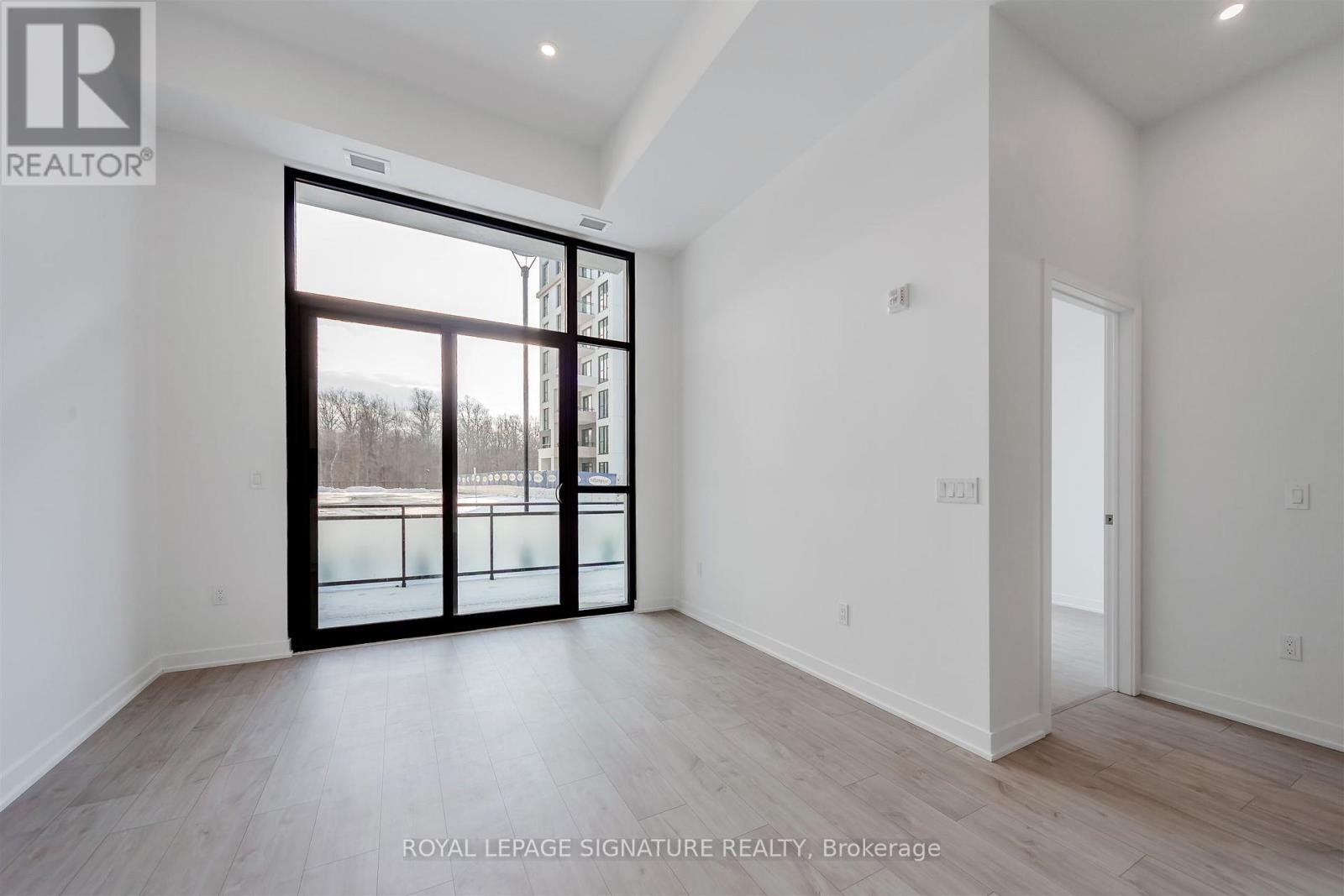 105 - 720 Whitlock Avenue, Milton, Ontario  L9E 2B5 - Photo 11 - W12634734