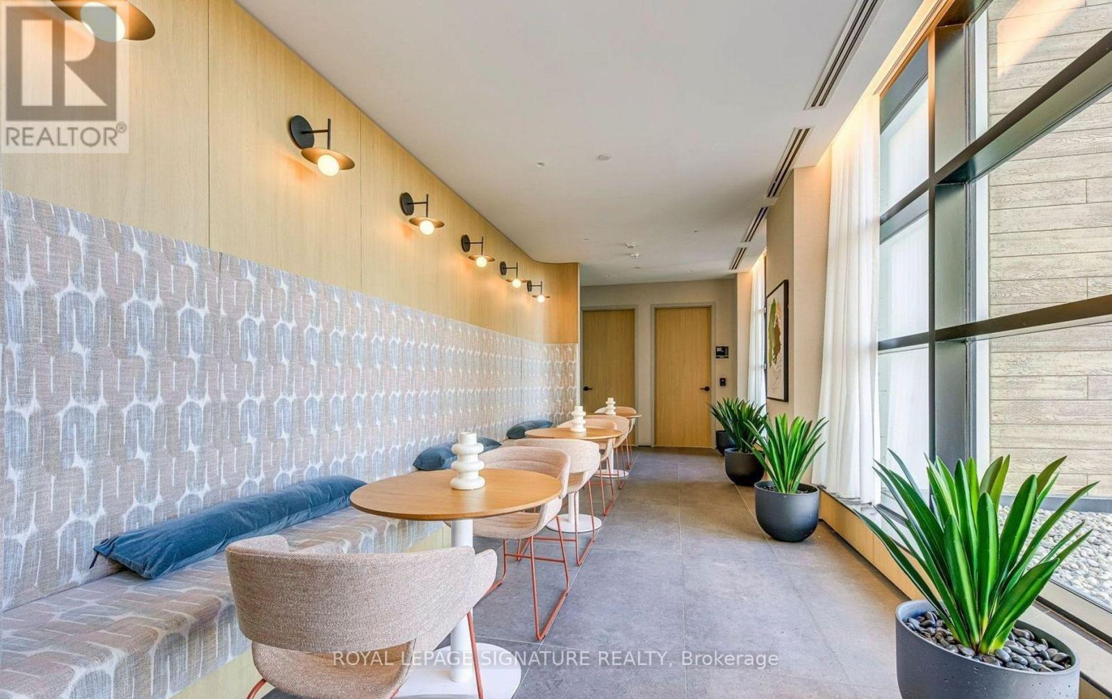 105 - 720 Whitlock Avenue, Milton, Ontario  L9E 2B5 - Photo 44 - W12634734