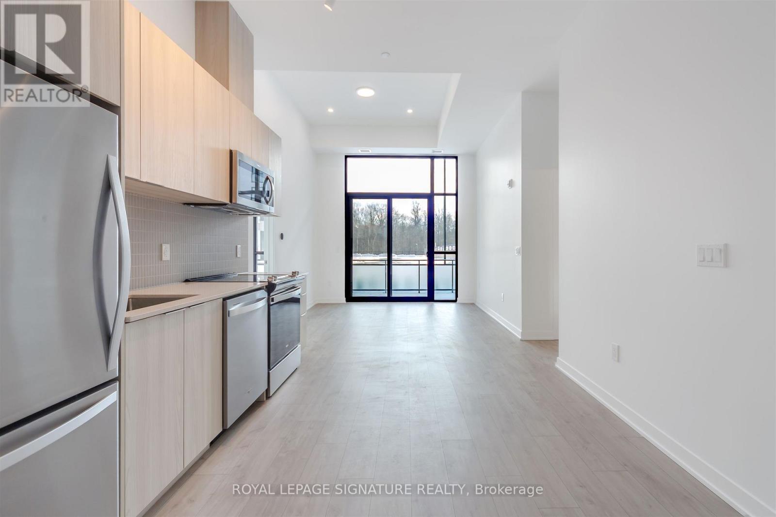 105 - 720 Whitlock Avenue, Milton, Ontario  L9E 2B5 - Photo 8 - W12634734