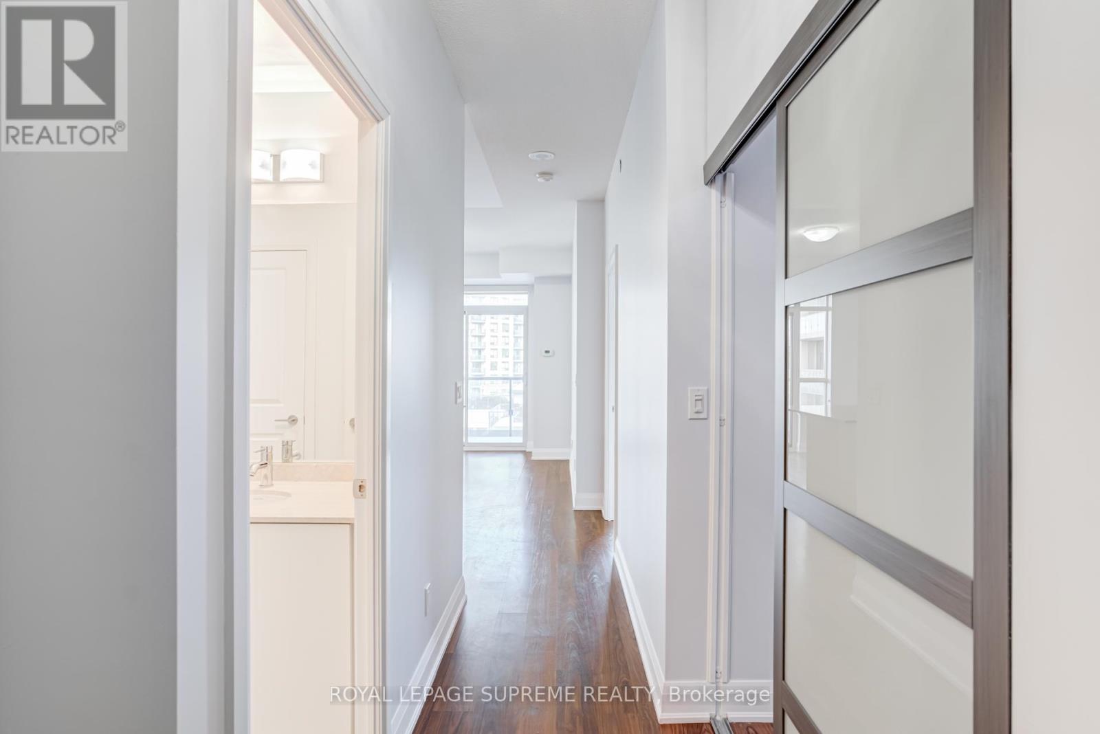 703 - 35 Fontenay Court, Toronto, Ontario  M9B 0E3 - Photo 15 - W12634770