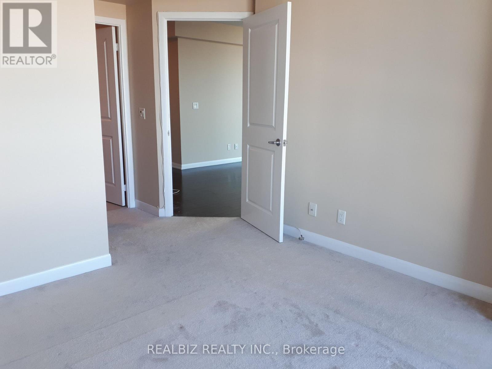 1507 - 215 Sherway Gardens Road, Toronto, Ontario  M9C 0A4 - Photo 9 - W12634782