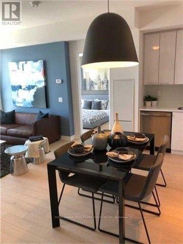 2710 - 10 Park Lawn Road, Toronto, Ontario  M8V 0H9 - Photo 4 - W12634792