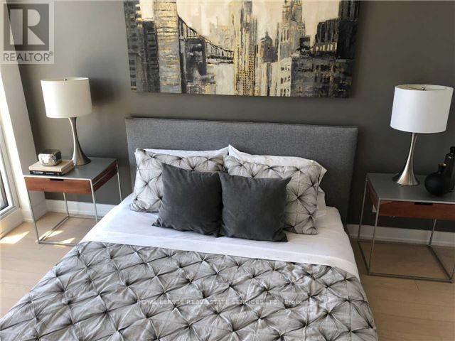 2710 - 10 Park Lawn Road, Toronto, Ontario  M8V 0H9 - Photo 6 - W12634792