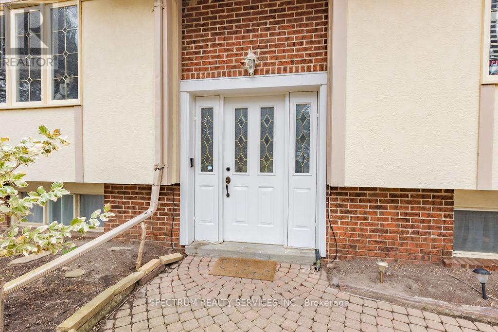 12777 Mississauga Road, Caledon, Ontario  L7C 1X2 - Photo 3 - W12634822