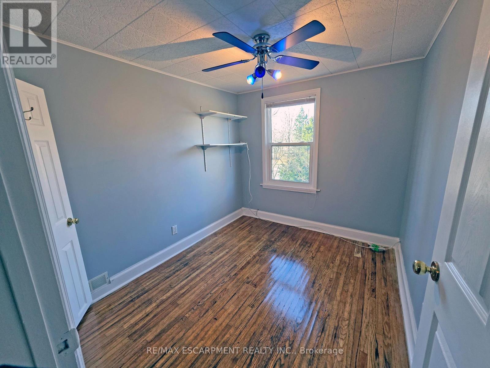 205 Main Street E, Grimsby, Ontario  L3M 1P5 - Photo 15 - X12634696