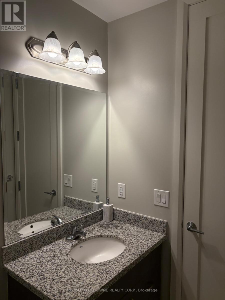 419 - 118 King Street E, Hamilton, Ontario L8N 0A9 - Photo 9 - X12634730