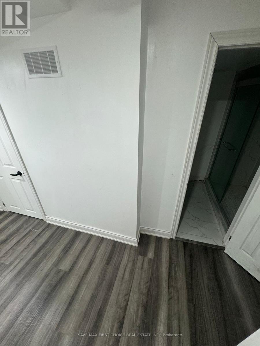 138 Watermill St Street, Kitchener, Ontario  N2P 0H3 - Photo 11 - X12634748