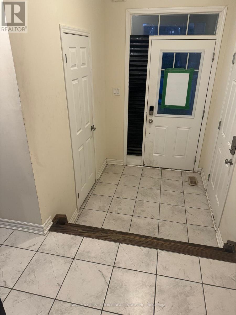 138 Watermill St Street, Kitchener, Ontario  N2P 0H3 - Photo 3 - X12634748