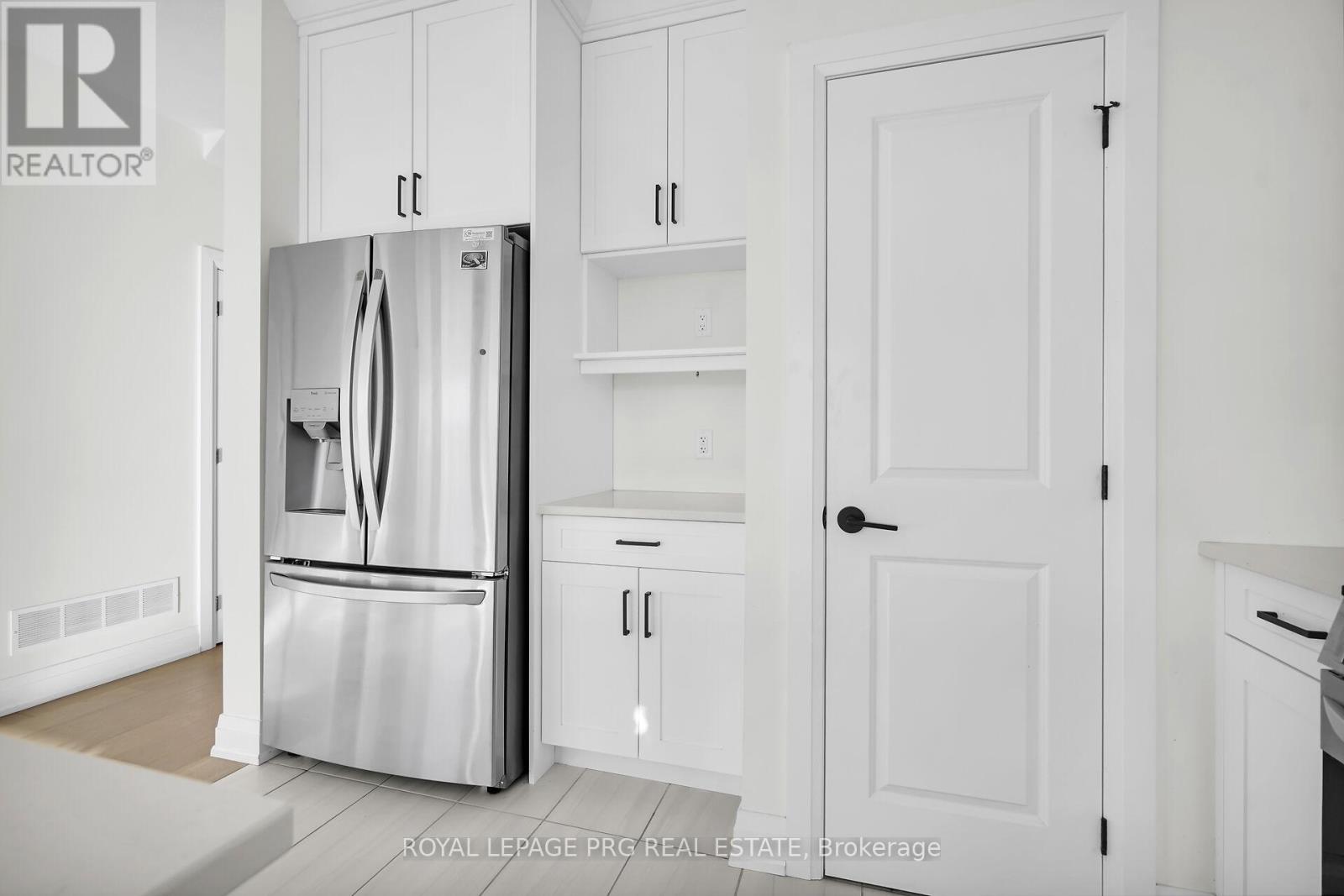 649 Tull Street, Strathroy-Caradoc, Ontario  N0L 1W0 - Photo 13 - X12634818