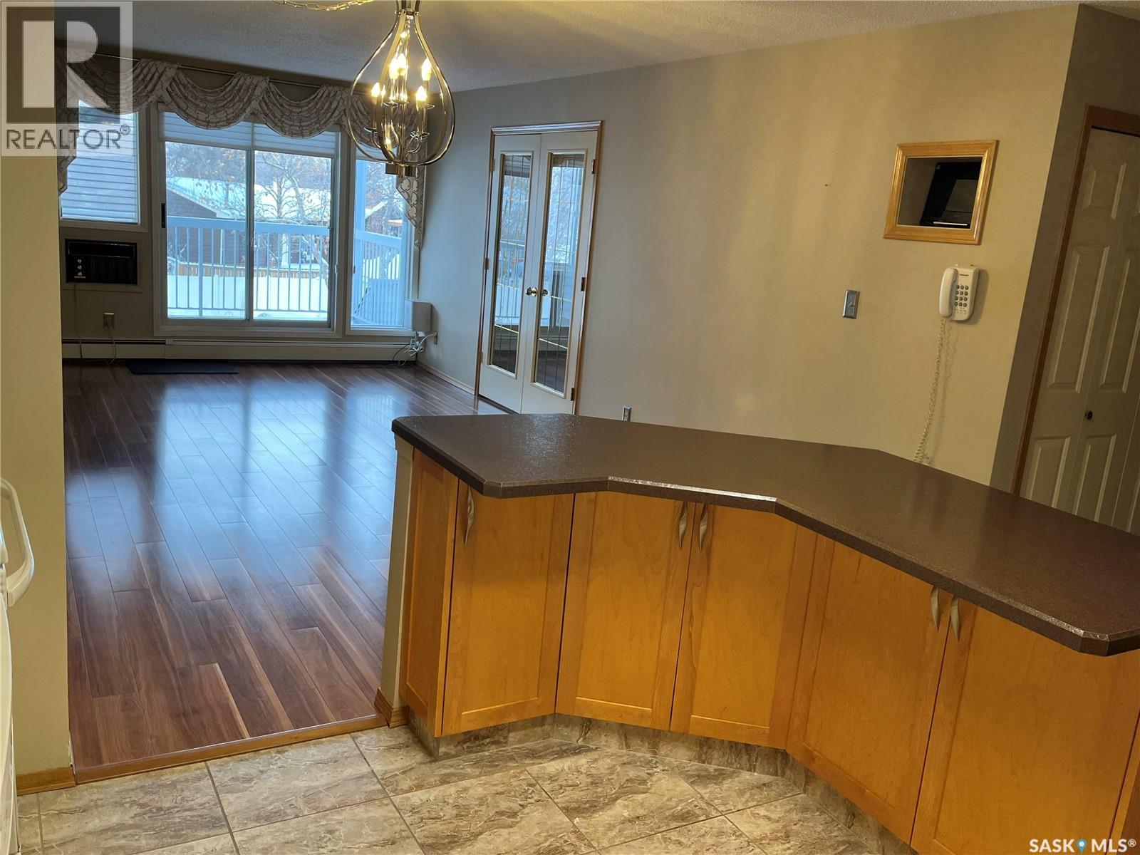 239 960 E Assiniboine Avenue, Regina, Saskatchewan  S4V 2P8 - Photo 4 - SK025596