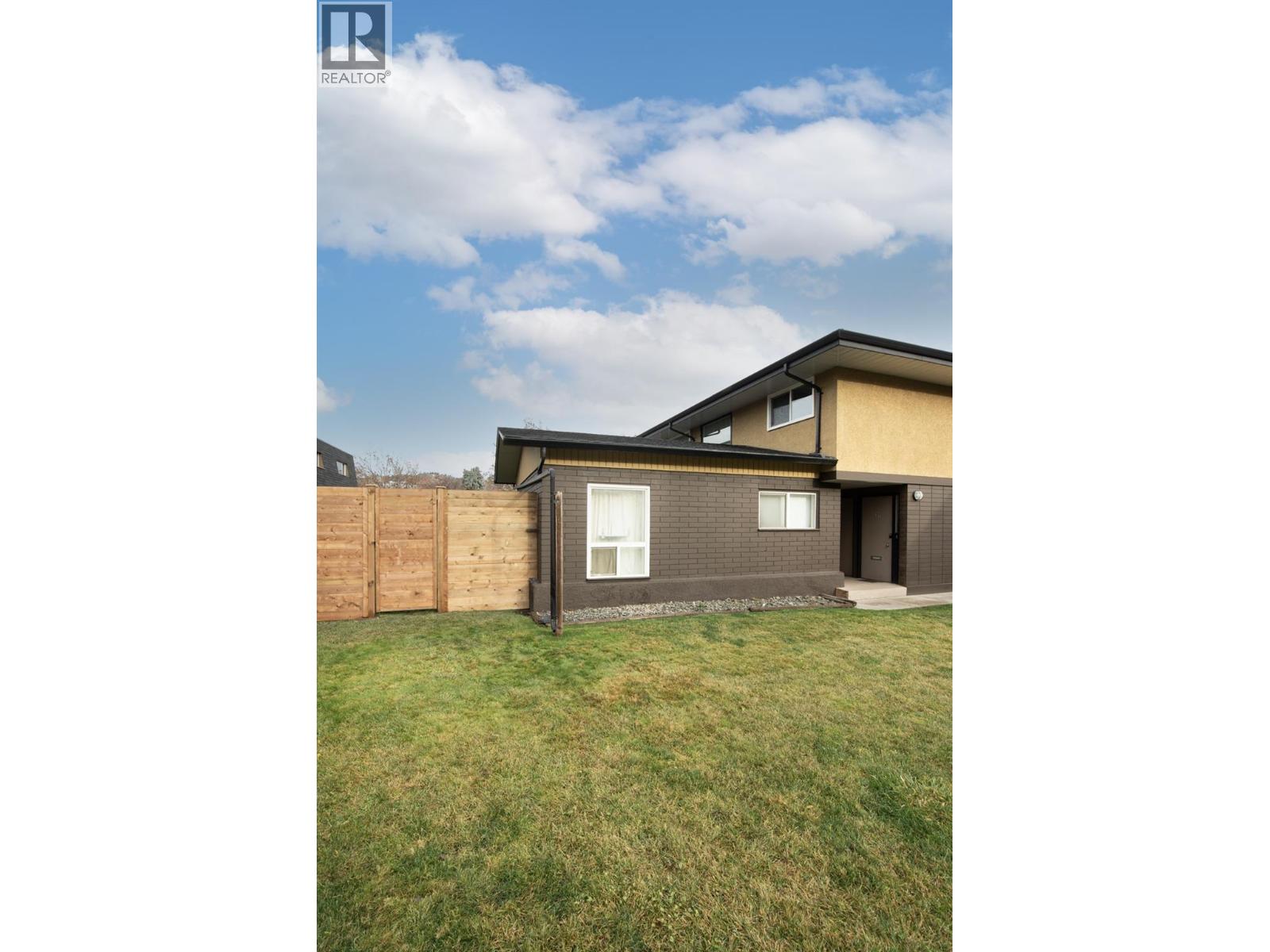 1291 Bernard Avenue Unit# 6, Kelowna, British Columbia  V1Y 8K5 - Photo 19 - 10364756