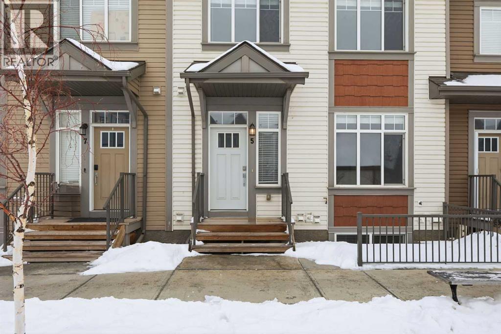 5 Copperstone Villas Se, Calgary, Alberta  T2Z 5E3 - Photo 6 - A2275036